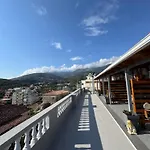 Sea Breeze * Himarë