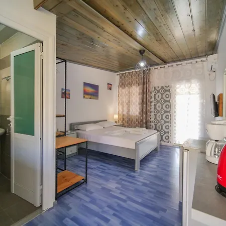 Apartment Sea Breeze *