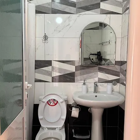 Sea Breeze Apartment