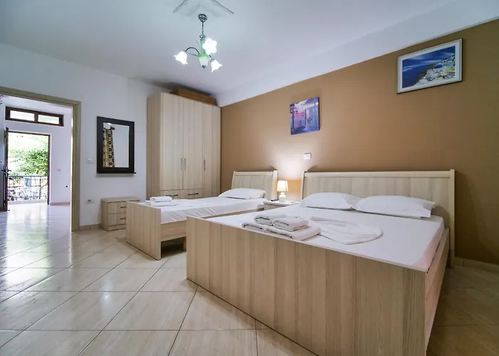 Sea Breeze Himare