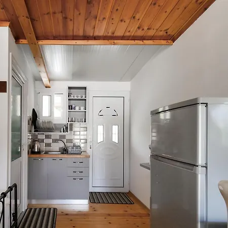 Sea Breeze * Himarë